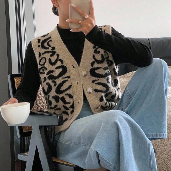 Multicolor Casual Women's Single Breasted V-Neck Leopard Print Knit sweater Vest - Picture 2 of 10